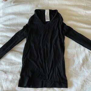 Item M6 black sheer arm shaper shirt